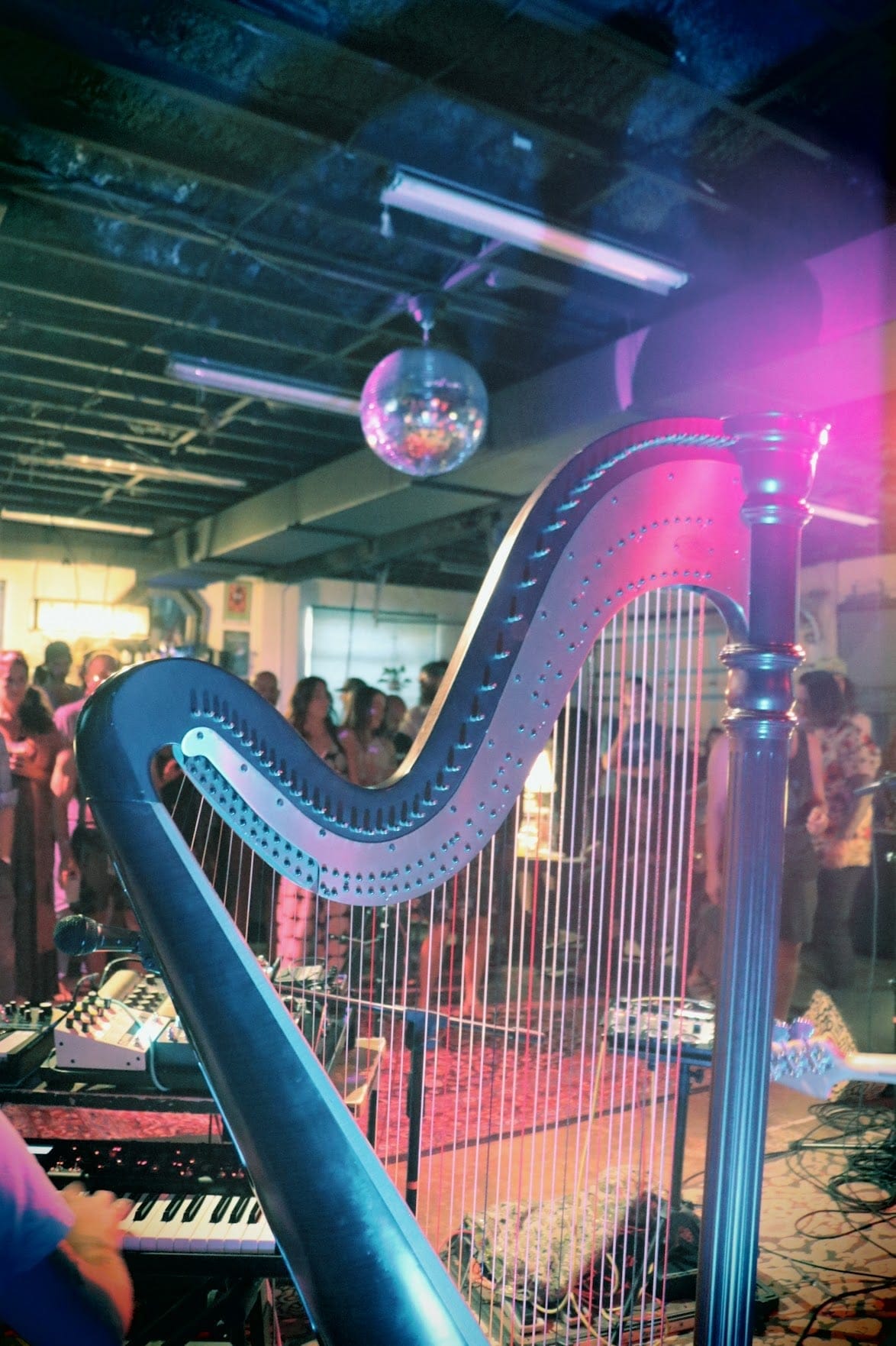 Live music at Suite E Studios in St. Petersburg, Florida